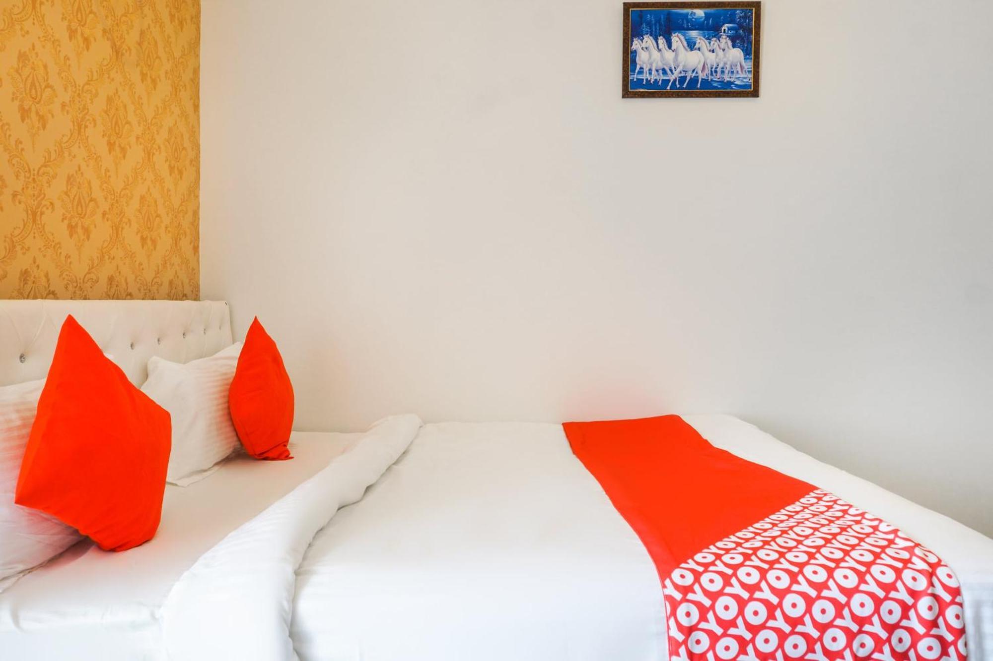 Hotel O Nitya Executive Phursungi Eksteriør bilde