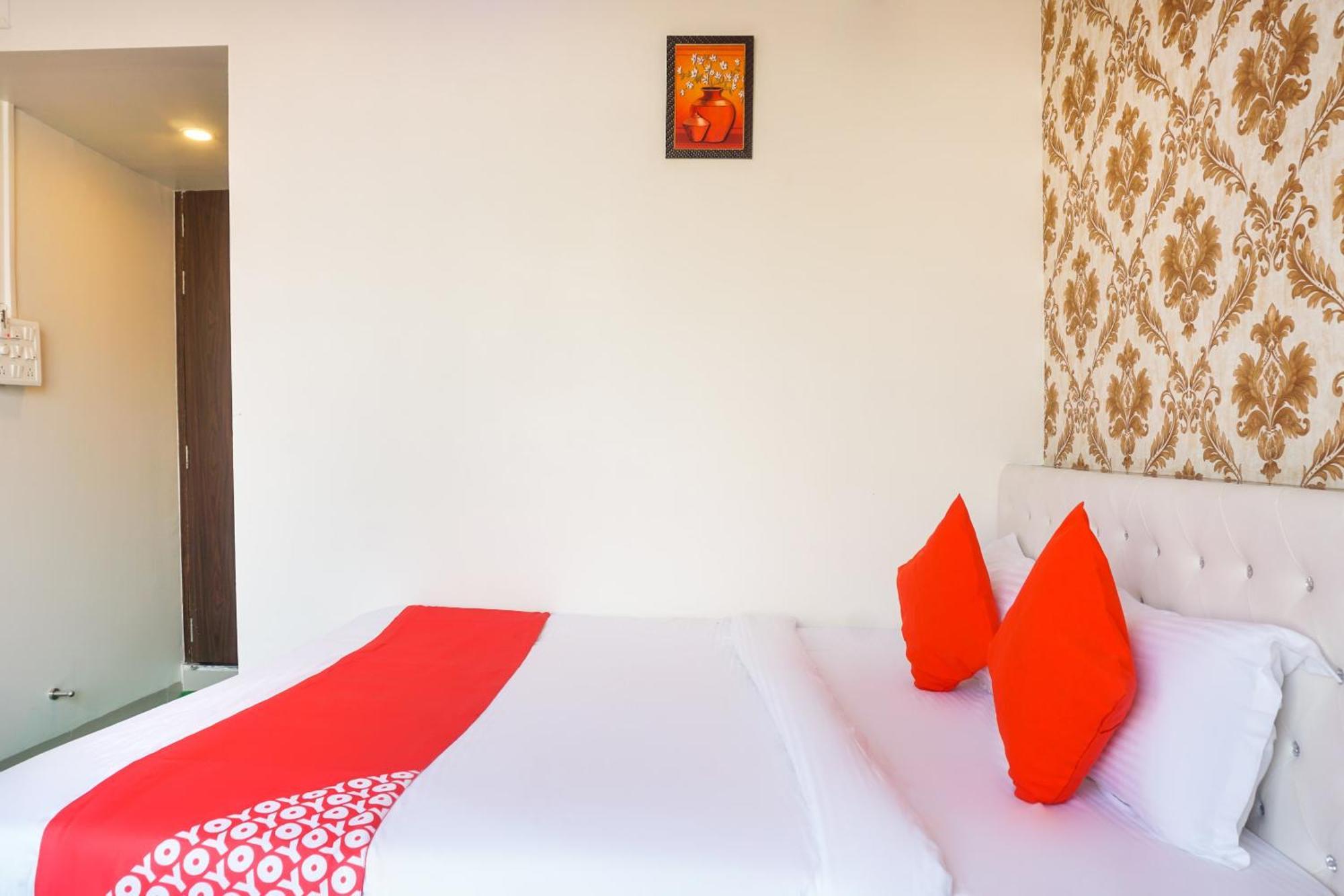 Hotel O Nitya Executive Phursungi Eksteriør bilde
